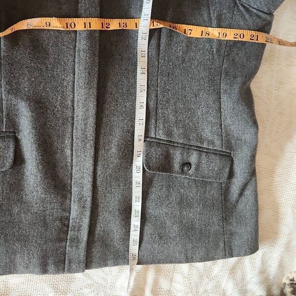 J29  White Stag 100% wool blazer - Picture 9 of 10